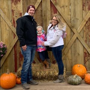 Meet your Posher, Courtney